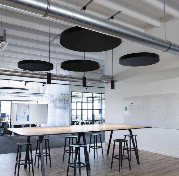 Baffles flottants acoustiques et murs d'impression bureaux